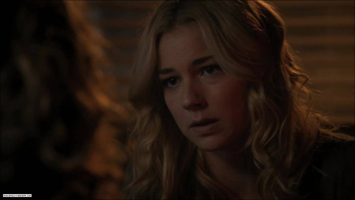 Emily VanCamp - Revenge (2012) 1x13 &#039;Commitment&#039;