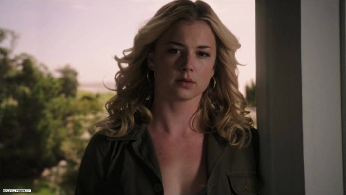 Emily VanCamp - Revenge (2012) 1x13 &#039;Commitment&#039;