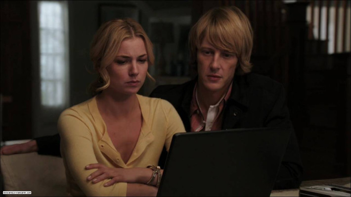 Emily VanCamp - Revenge (2012) 1x13 &#039;Commitment&#039;
