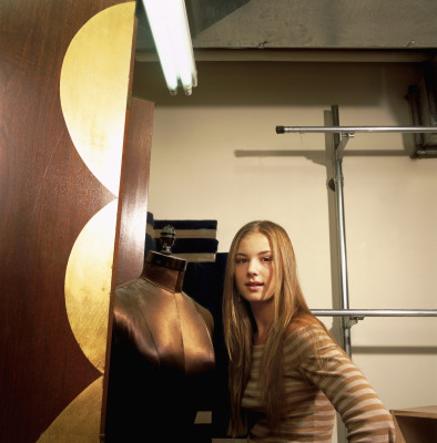 Emily VanCamp - Seventeen (2002)