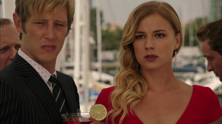 Emily VanCamp - Revenge (2012) 2x01 &#039;Destiny&#039;