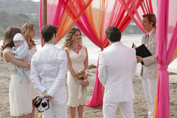 Emily VanCamp - Revenge (2013) 2x13 &#039;Union&#039;