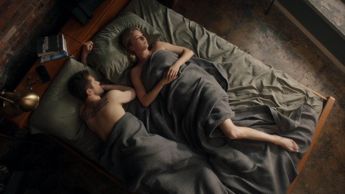 Emily VanCamp - The Resident (2019) 3x02 &#039;Flesh of My Flesh&#039;