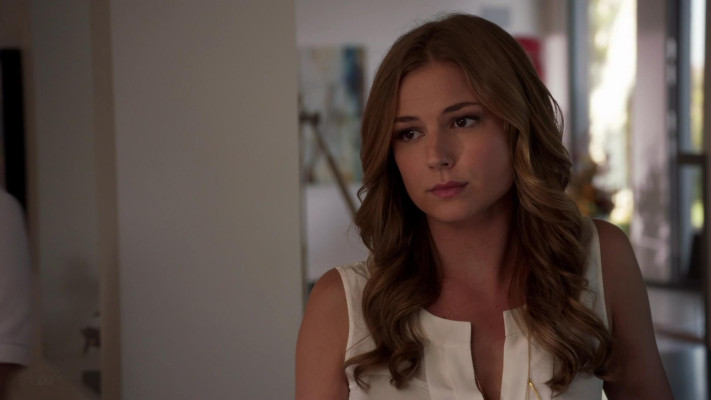 Emily VanCamp - Revenge (2013) 3x02 &#039;Sin&#039;