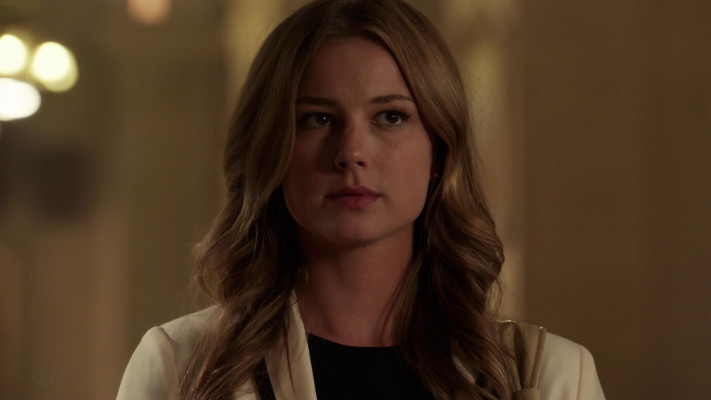 Emily VanCamp - Revenge (2013) 3x02 &#039;Sin&#039;