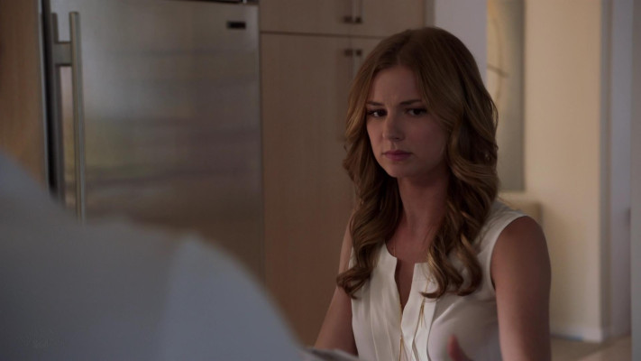 Emily VanCamp - Revenge (2013) 3x02 &#039;Sin&#039;