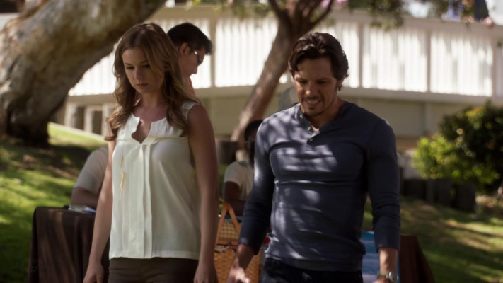 Emily VanCamp - Revenge (2013) 3x02 &#039;Sin&#039;