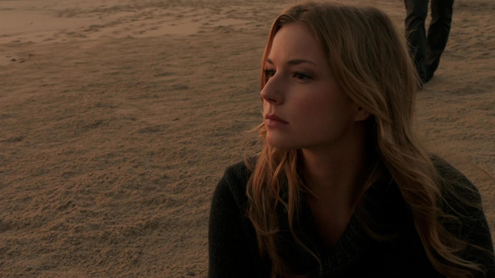 Emily VanCamp - Revenge (2013) 3x03 &#039;Confession&#039;