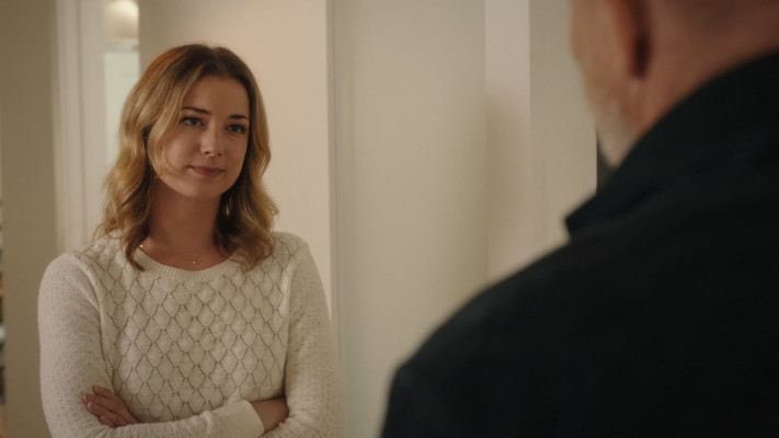 Emily VanCamp - The Resident (2019) 3x08 &#039;Peking Duck Day&#039;