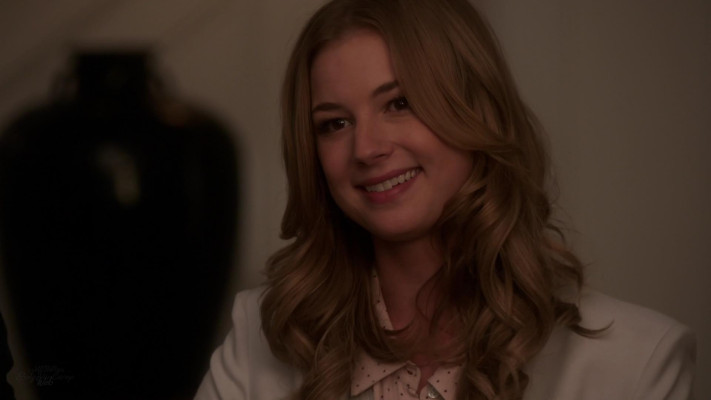 Emily VanCamp - Revenge (2013) 3x09 &#039;Surrender&#039;