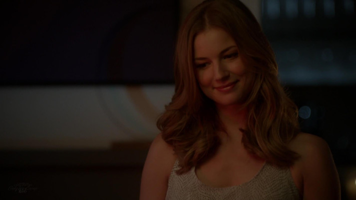 Emily VanCamp - Revenge (2013) 3x09 &#039;Surrender&#039;