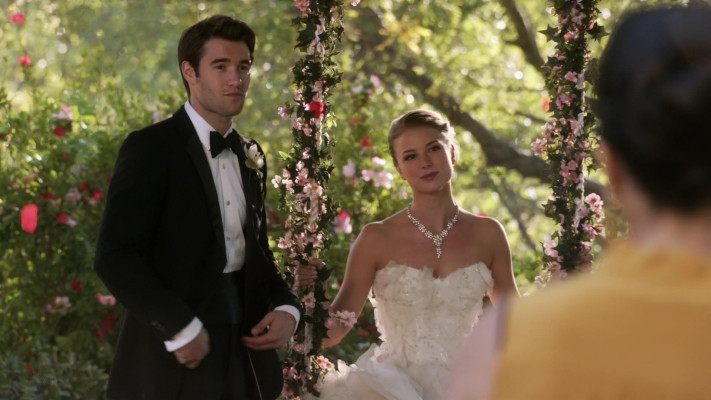 Emily VanCamp - Revenge (2013) 3x09 &#039;Surrender&#039;