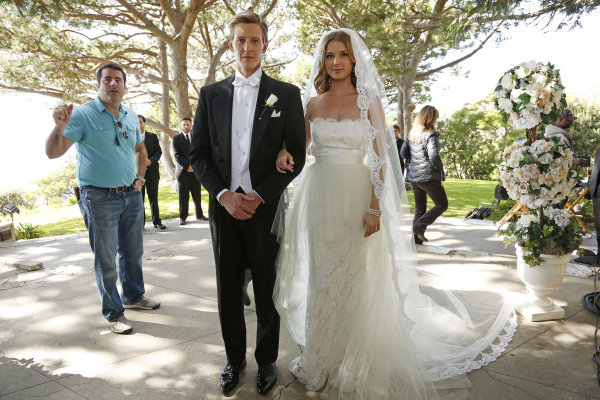 Emily VanCamp - Revenge (2013) 3x10 &#039;Exodus&#039; On Set in Palos Verdes, LA 10/29/13
