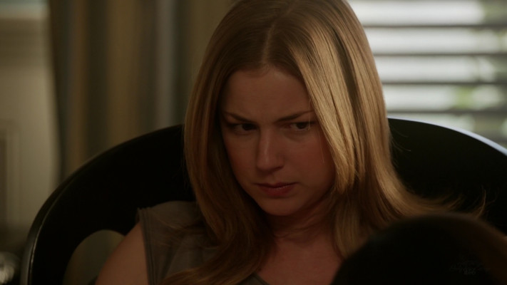 Emily VanCamp - Revenge (2014) 3x13 &#039;Hatred&#039;