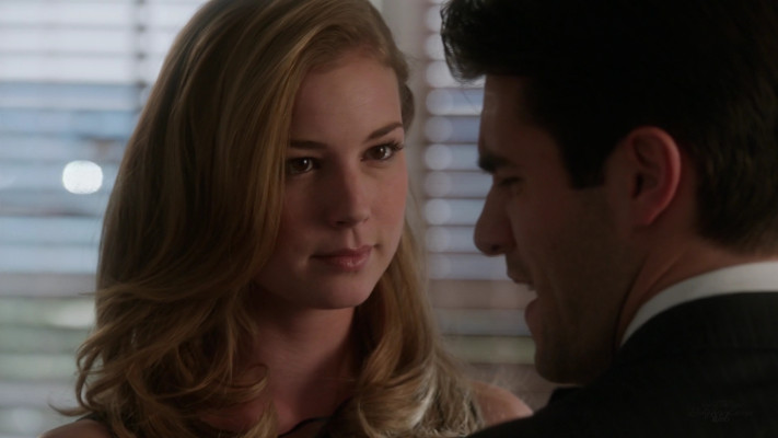 Emily VanCamp - Revenge (2014) 3x13 &#039;Hatred&#039;
