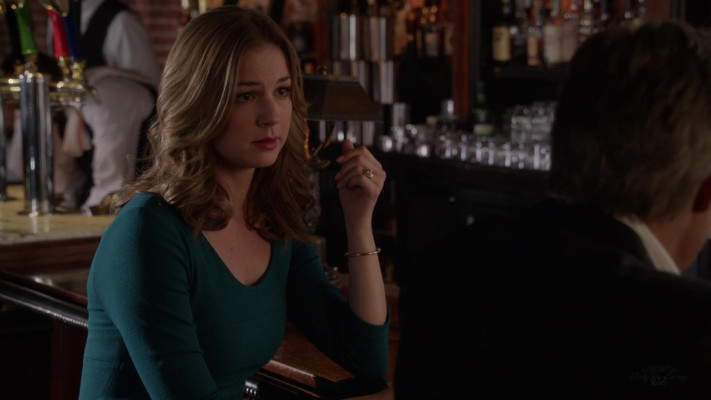 Emily VanCamp - Revenge (2014) 3x16 &#039;Disgrace&#039;