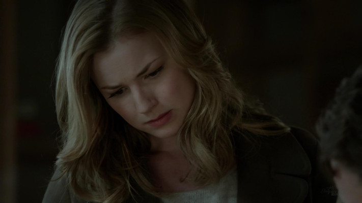 Emily VanCamp - Revenge (2014) 3x18 &#039;Blood&#039;