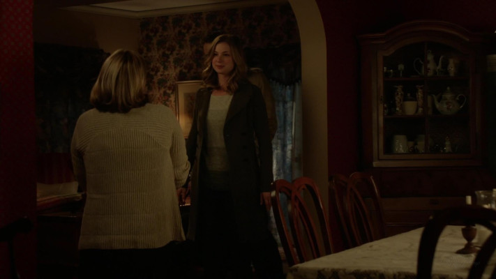 Emily VanCamp - Revenge (2014) 3x18 &#039;Blood&#039;