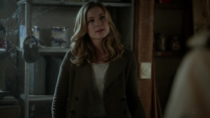 Emily VanCamp - Revenge (2014) 3x18 &#039;Blood&#039;