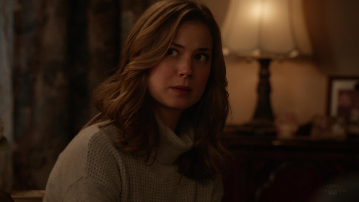Emily VanCamp - Revenge (2014) 3x18 &#039;Blood&#039;