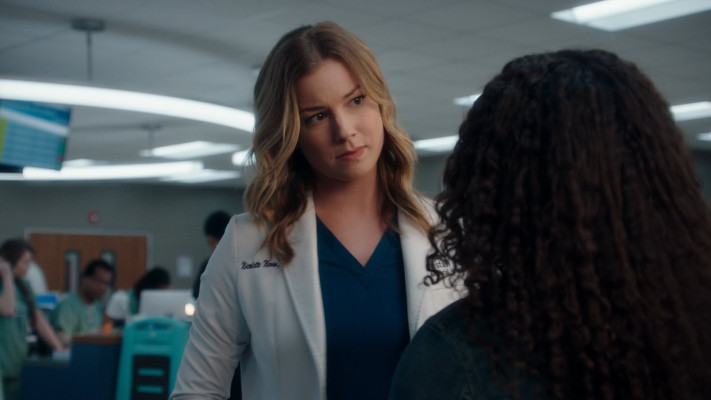 Emily VanCamp - The Resident (2020) 3x20 &#039;Burn it All Down&#039;