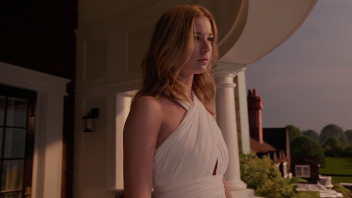 Emily VanCamp - Revenge (2014) 4x01 &#039;Renaissance&#039;