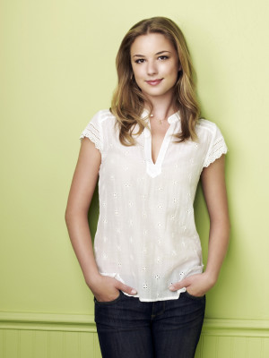 Emily van Camp pic #300759