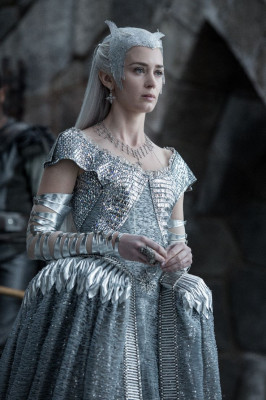 Emily Blunt - The Huntsman Winter\&#039;s War - Stills