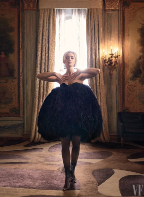 Emily Blunt pic #1027075