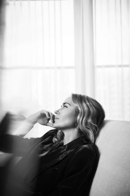 Emily Blunt ~ Revista XMAG 2023 Spring Issue