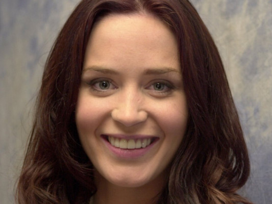 photo 21 in Emily Blunt gallery [id231341] 2010-01-11 00:00:00