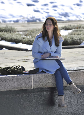 Emily Blunt - The Girl on the Train - On Set in New York