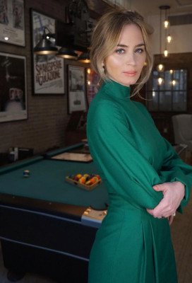 Emily Blunt pic #1285395