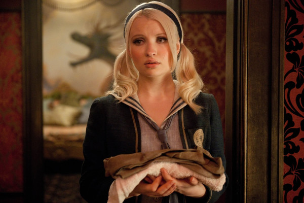 photo 4 in Emily Browning gallery [id380996] 2011-04-05 00:00:00