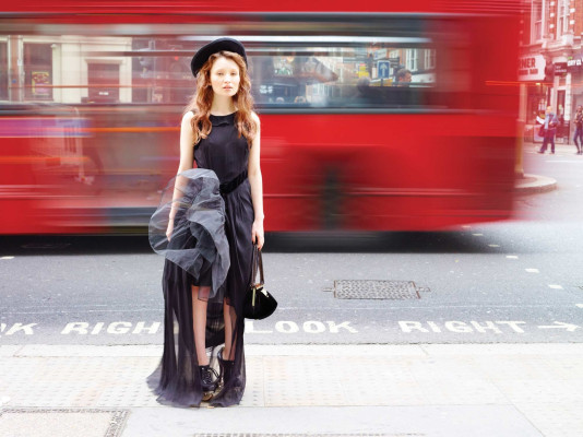 photo 6 in Emily Browning gallery [id722518] 2014-04-22 00:00:00