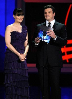 Emily Deschanel pic #294005