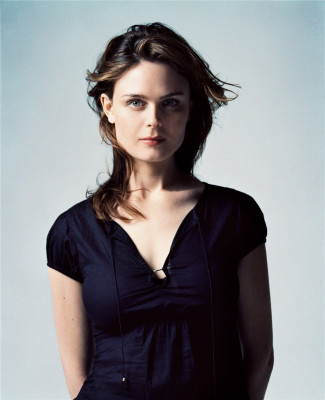 Emily Deschanel pic #294002