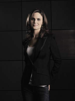 Emily Deschanel pic #940081