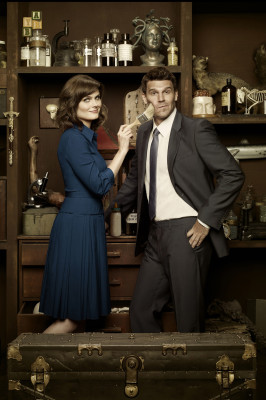 Emily Deschanel pic #940084