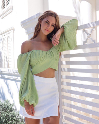 Emily Feld - Runway Goddess (2021)