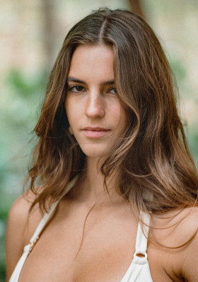 Emily Feld - Photo Shoot September 2023