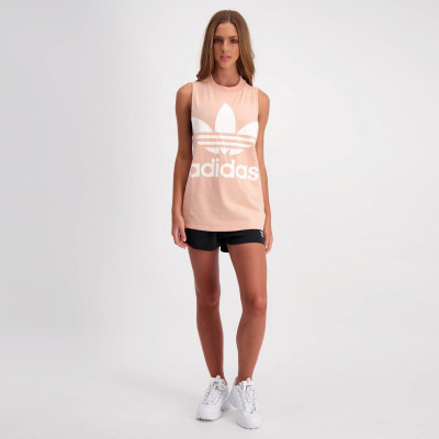 Emily Feld – City Beach Australia Campaign 2018