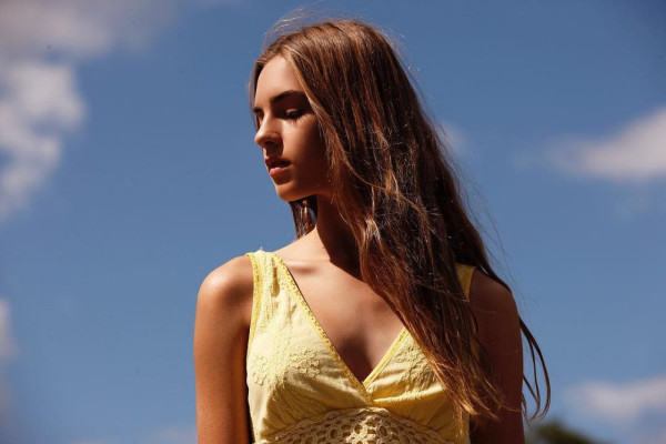 Emily Feld pic #1096414
