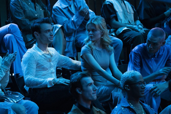 Emily Alyn Lind - Gossip Girl (2021) 1x01 &#039;Just Another Girl on the MTA&#039;