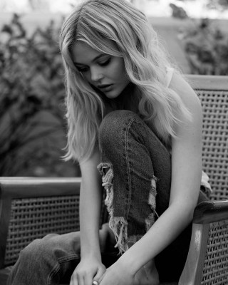 Emily Alyn Lind – Photoshoot April 2019