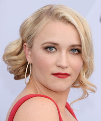 Emily Osment – 2019 SAG Awards
