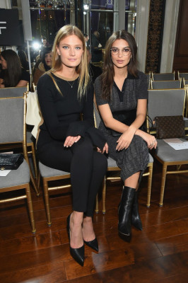 EMILY RATAJKOWSKI - Jason Wu Fashion Show - NY Fashion Week 02/10/2017