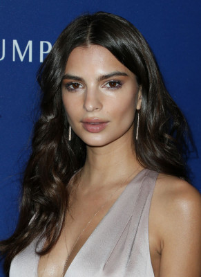 Emily Ratajkowski pic #869974
