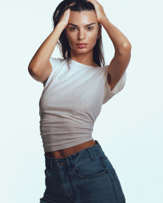 Emily Ratajkowski - M: Le Magazine du Monde (November 2021)