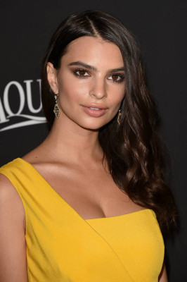 Emily Ratajkowski pic #786171
